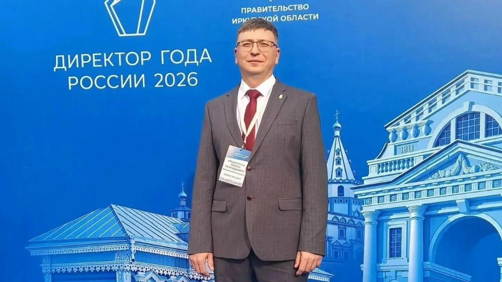 Директор Анопинской...