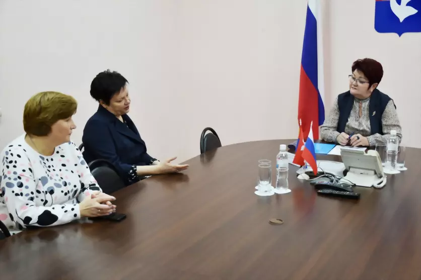 Министр образования...