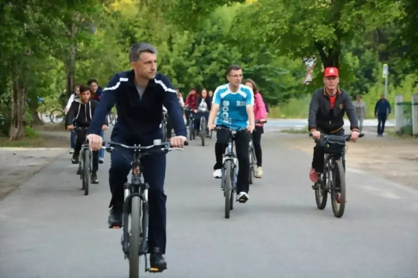 Глава города Алексей...