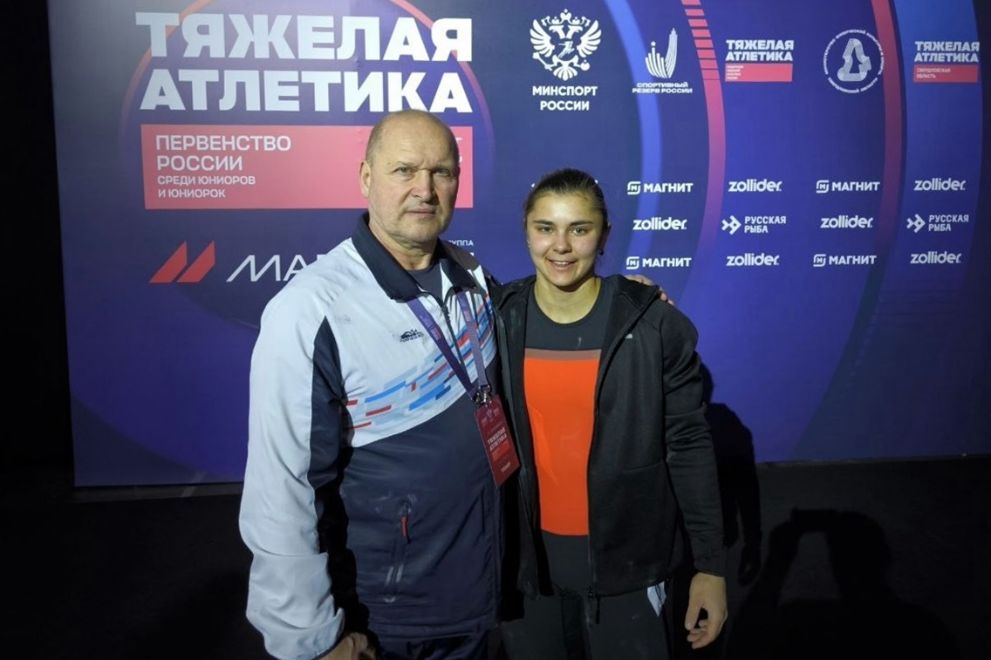 Бронза главного юнио...