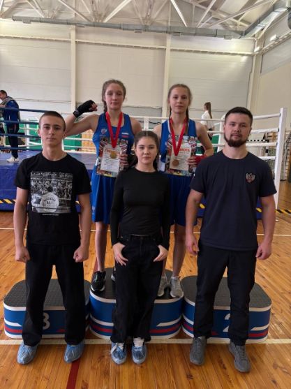 Два "золота" на откр...