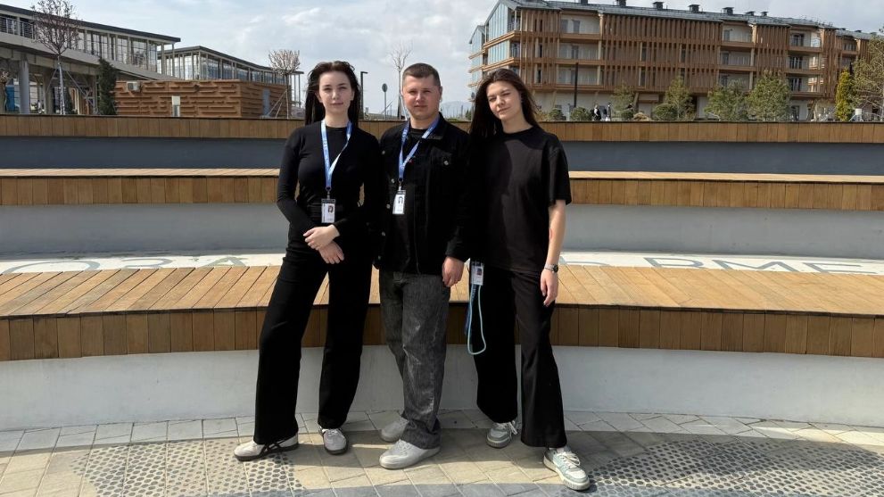 Ради России и искусс...