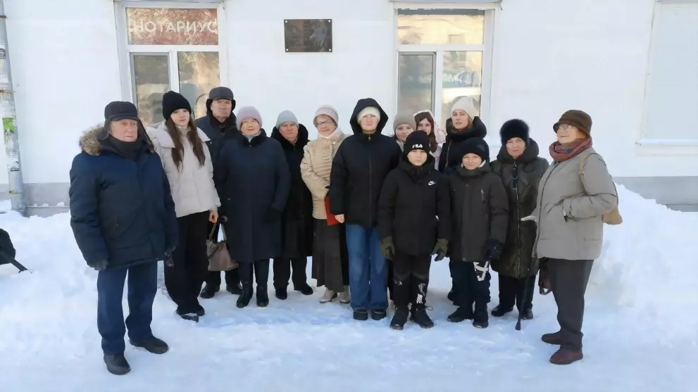 Рем Кочнев. Следуя т...