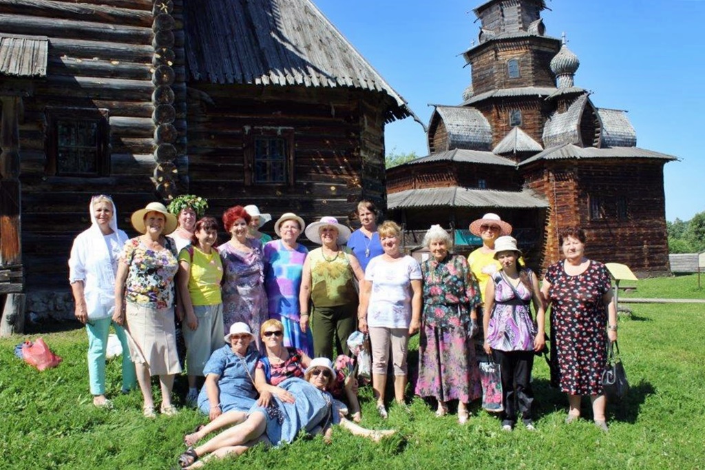 Во Владимирской области более 2,3 тыс. граждан пожилого возраста и инвалидов охвачены социальным туризмом