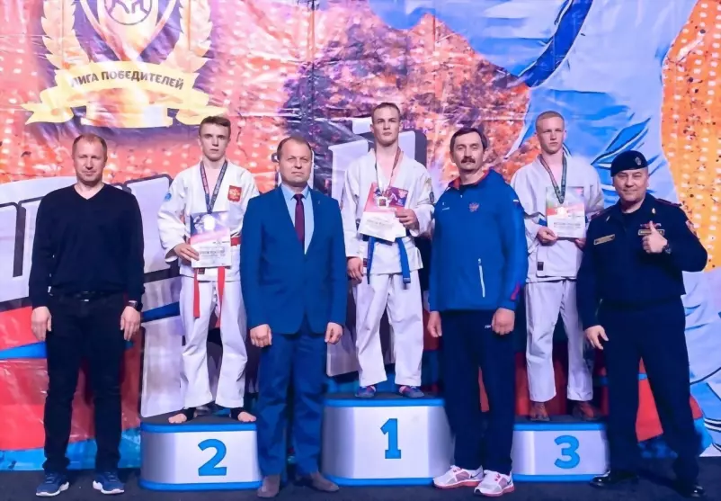 Дмитрий Виноградов с...