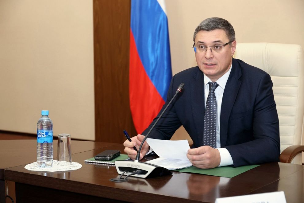 Своих не бросаем: Вл...