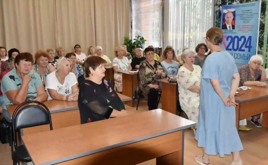 Специалисты московск...