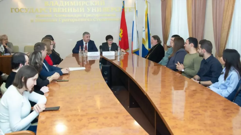 Ольга Хохлова принял...
