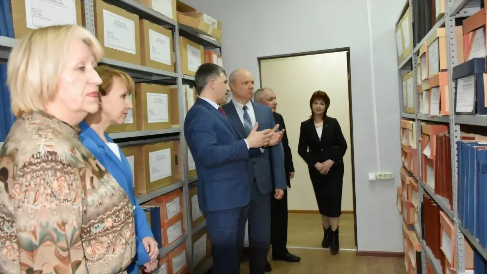 Сохраняя историю: в...