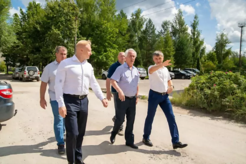 Глава города Алексей...