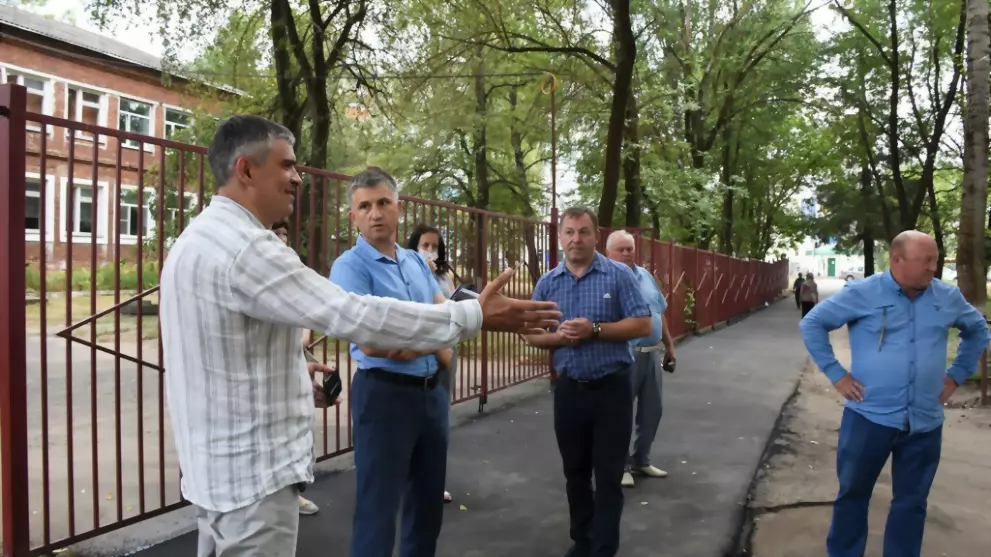Глава города Алексей...