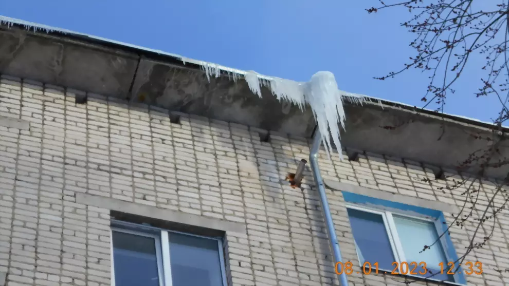 Зимняя уборка фасадо...