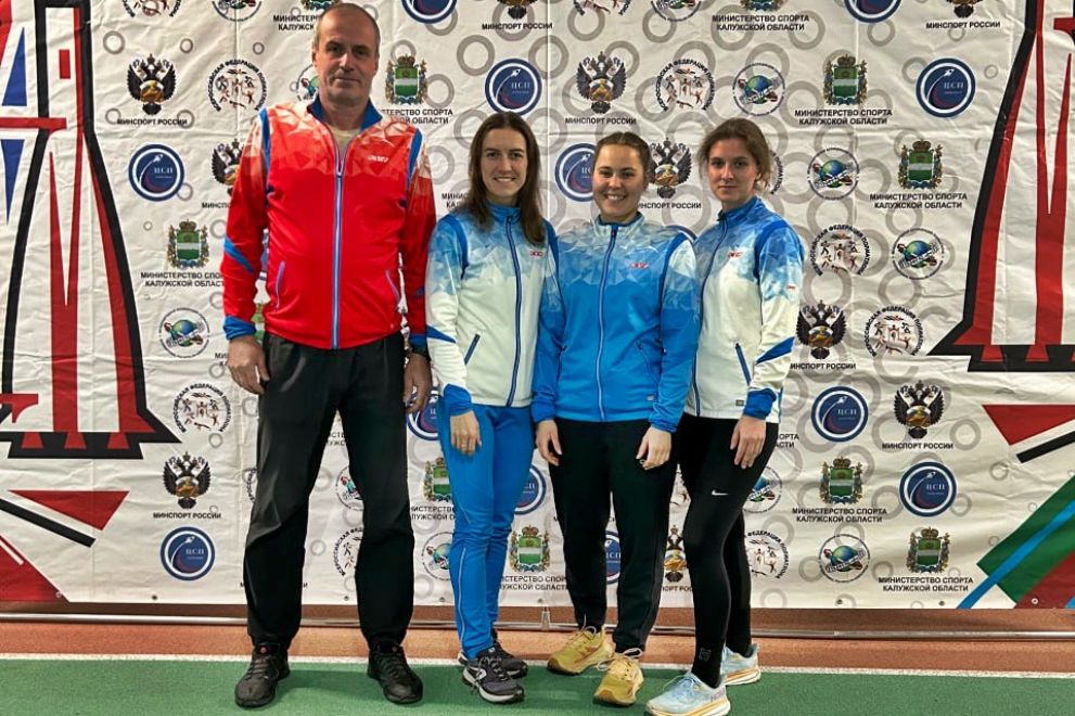 Медали чемпионата и...