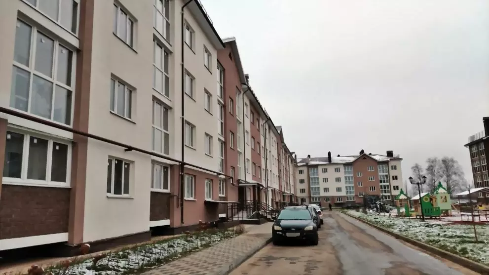 Почти 1850 очередник...