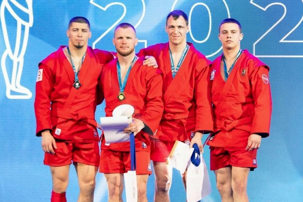 Две золотые медали ч...