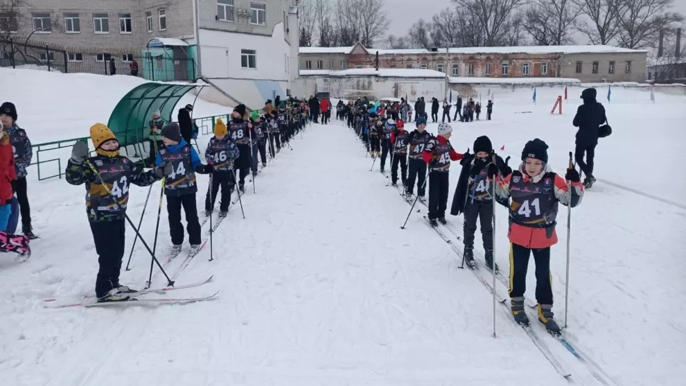 Первенство города по лыжным гонкам среди 3-4 классов памяти заслуженного учителя РФ Н.П. Борисовой