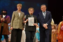 DSC_ .23 19-17-21.jpg