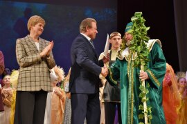 DSC_ .23 19-14-06.jpg