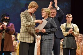 DSC_ .23 19-14-56.jpg