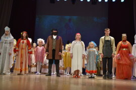 DSC_ .23 19-04-040.jpg