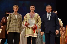 DSC_ .23 19-16-01.jpg