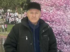 Я Комаров Сергей.