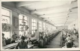 Один из цехов хрустального завода.